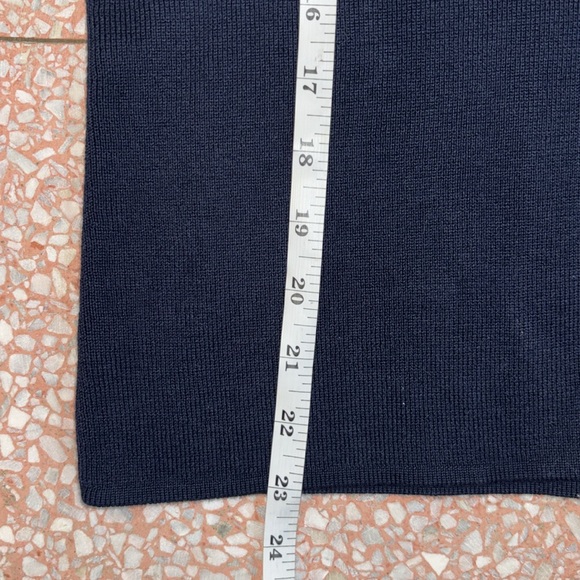 Designers Originals Petite Navy Short Sleeve Fine Knit Sweater Top SZ Medium - Picture 6 of 6